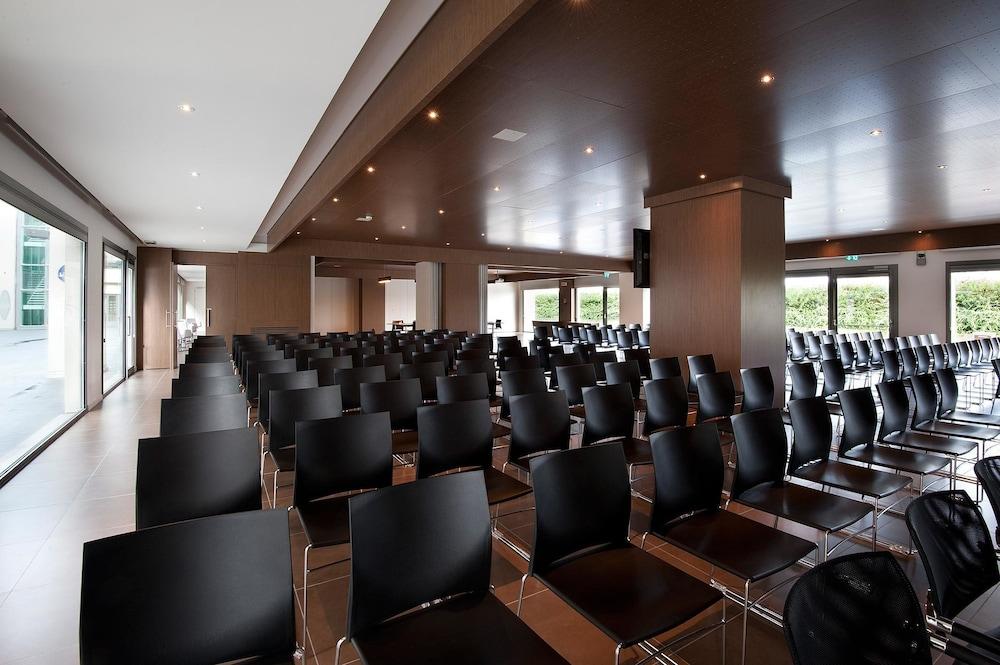 Una Hotels Le Terrazze Treviso Hotel & Residence Lancenigo Extérieur photo